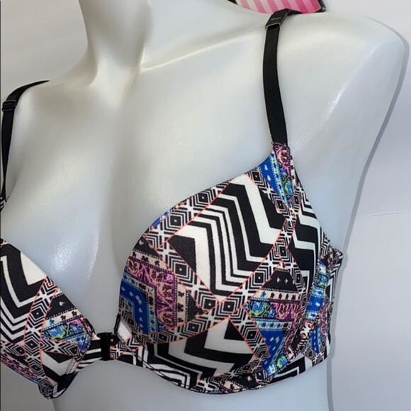 🔥VICTORIA SECRET VERY SEXY PUSHUP BRA 32DD New - Picture 3 of 5
